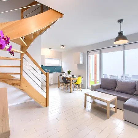 Hébergement de vacances Holiday Home In Rogowo Near Sandy Beach, Cleaning Included